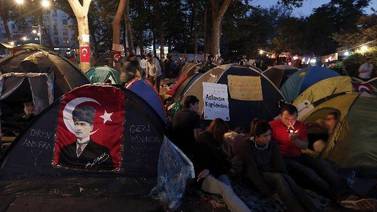 Gobierno de Turquía accede a reunirse con opositores