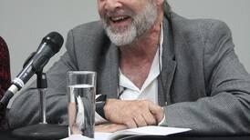 Constantino Urcuyo gana Premio Alfonso Carro Zúñiga 2022 