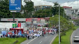 Marcha del 25 de octubre dejó 147 pacientes sin operar en hospitales