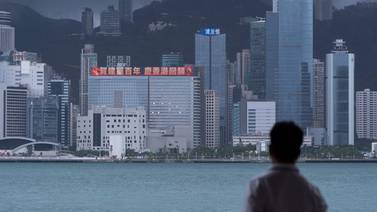 La sociedad civil de Hong Kong se marchita con purgas bajo ley de seguridad nacional