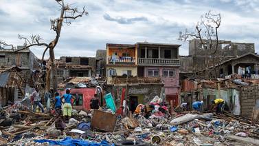 Huracán Matthew sume a Haití en otra catástrofe humanitaria