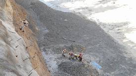 Al menos 14 muertos por ruptura de un glaciar en el Himalaya