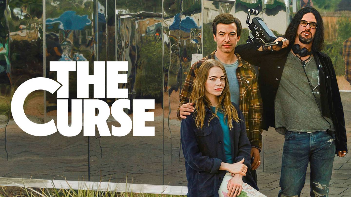 En 'The Curse', Emma Stone se acompaña de Nathan Fielder y Benny Safdie. Los actores interpretan a Fielder, Asher Siegel y Dougie Schecter, respectivamente