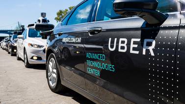 Uber frena pruebas de carros autónomos en Estados Unidos