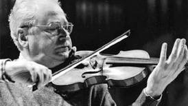 Agustín León Ara impartirá lecciones de violín en el país