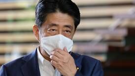 Japón se inquieta por la salud del primer ministro, Shinzo Abe 