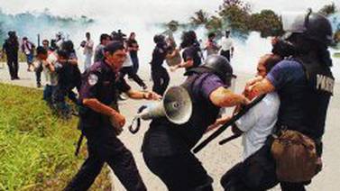 Hoy hace 50 años: Policía lanzó gases y detuvo a 50 personas en huelga en zona bananera