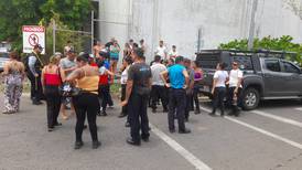 Carnavales de Puntarenas quedan sin seguridad privada en sus últimos días