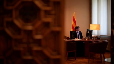 Gobierno español lanza ultimátum para que Cataluña renuncie a independencia