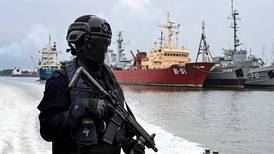 Comandos de guardacostas se enfrentan a narcos ‘Spiderman’ en Guayaquil