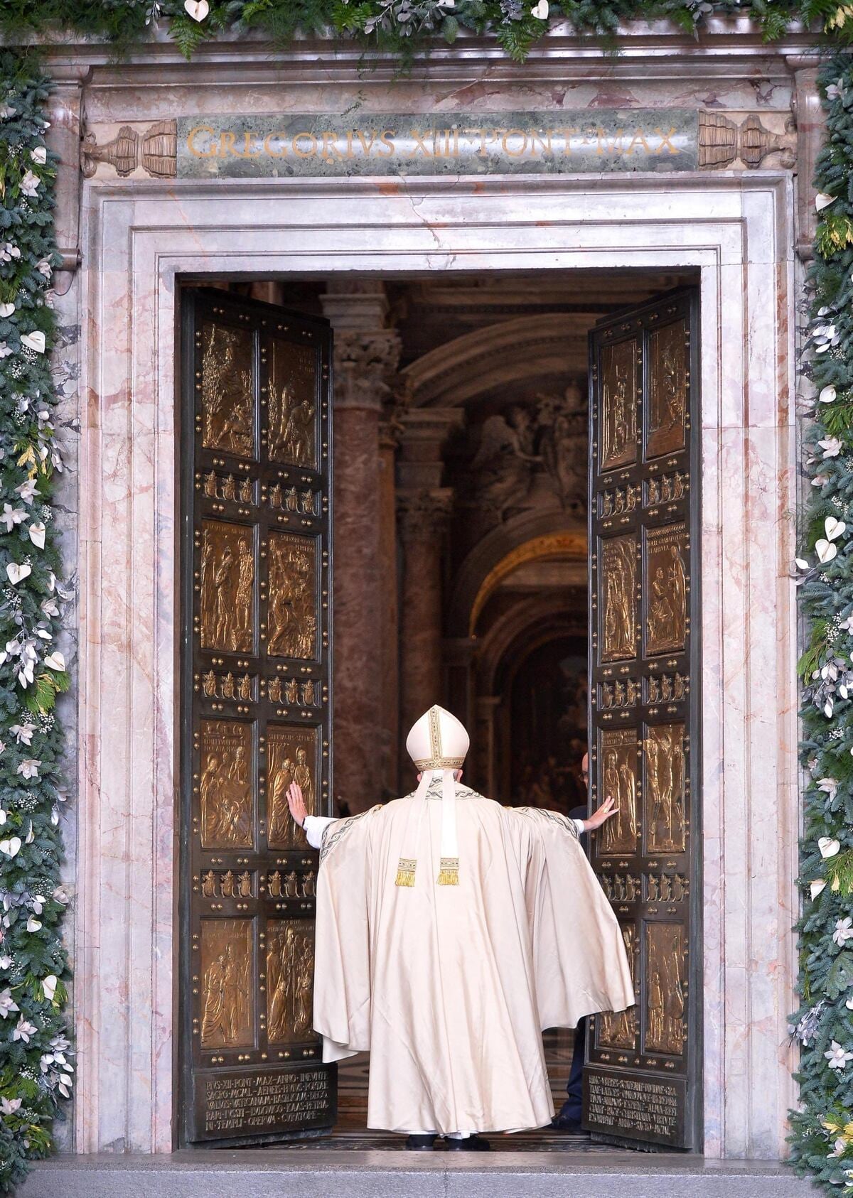 Resultado de imagen de La puerta del Vaticano