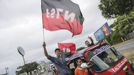 Ortega celebra con miles de sandinistas 38 aniversario de la revolución
