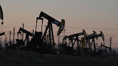 OPEP+ aumentará producción de petróleo para frenar subida de precios