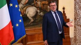 Nuevo gobierno de Italia se compromete a reducir déficit y deuda pública