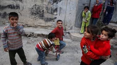 Siria respira primer día de paz luego de alto el fuego
